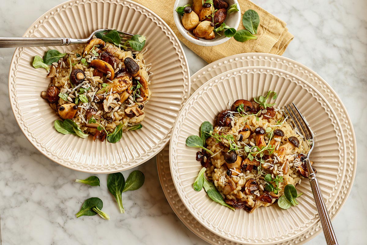 Risotto Funghi mit gebratenen Balsamico-Pilzen verfeinert